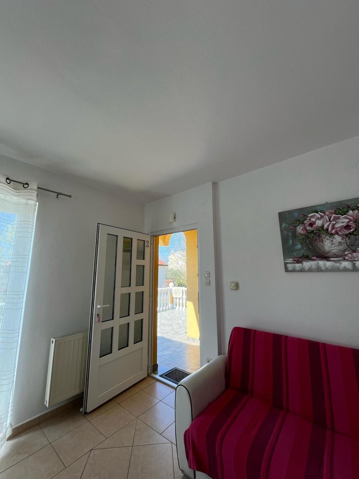 Apartments Nella Sveti Anton  Екстер'єр фото