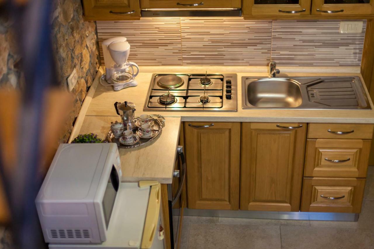Apartments Nella Sveti Anton  Екстер'єр фото